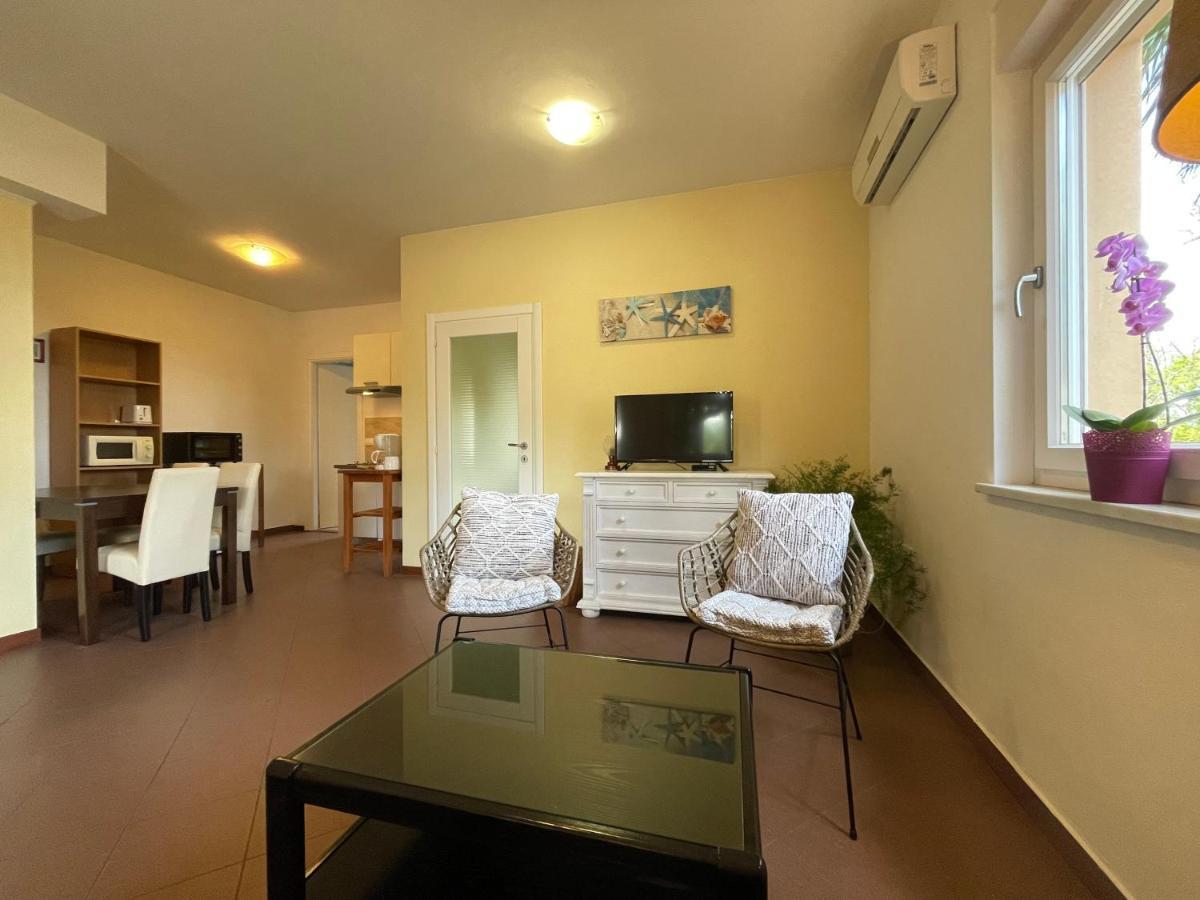 Grand Pool Apartment Ika-Οπατία Εξωτερικό φωτογραφία