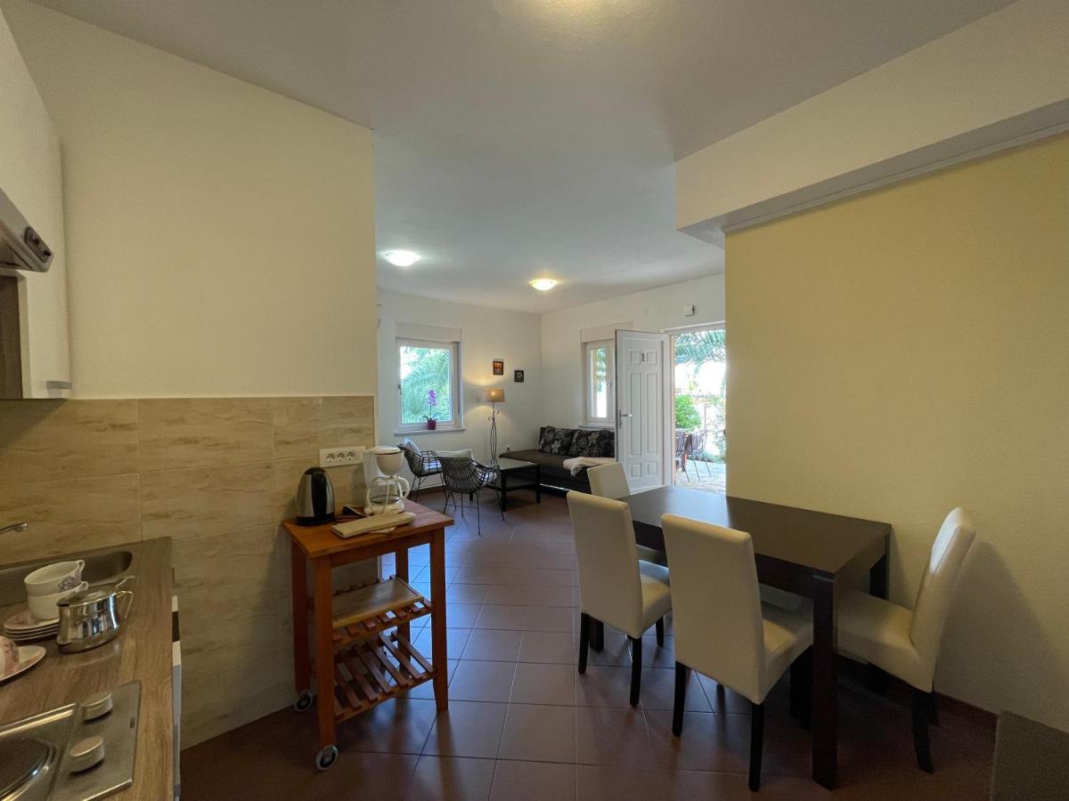 Grand Pool Apartment Ika-Οπατία Εξωτερικό φωτογραφία