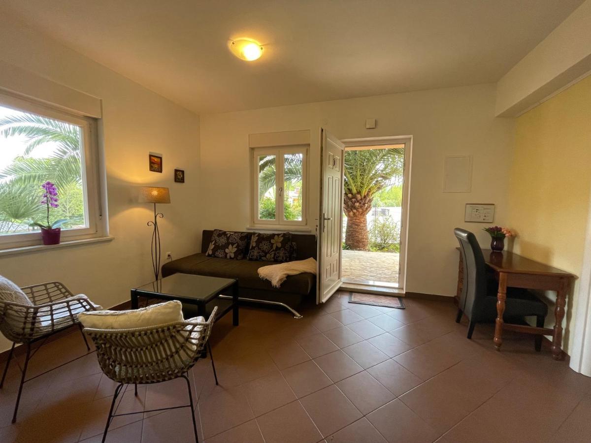 Grand Pool Apartment Ika-Οπατία Εξωτερικό φωτογραφία
